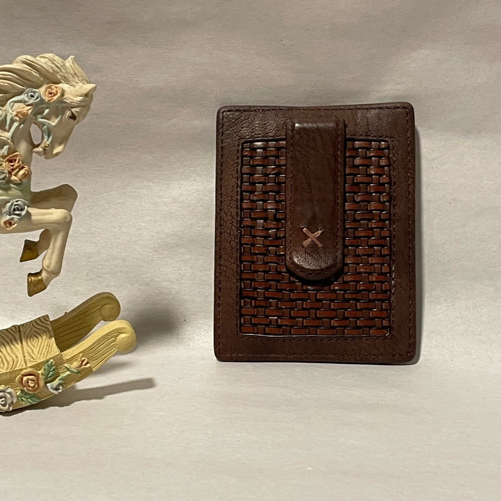 Tommy Bahama Genuine Leather Card Case / Money Clip